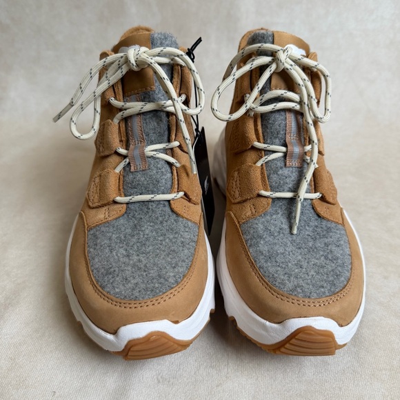 Sorel Kinetic Breakthru Caribou Boots Waterproof Insulated Women’s 7.5 - Picture 3 of 16